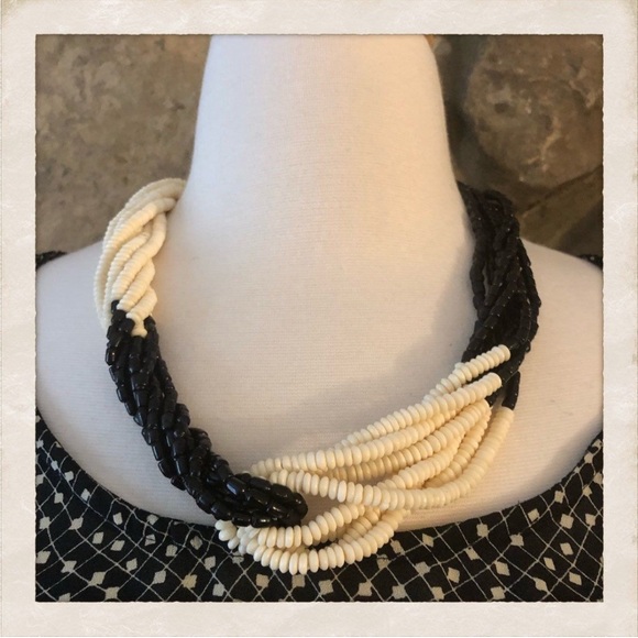1970’s Boho Pre-Bone Ban and Glass Multi Strand Necklace in Cream and Black, 9.5 - Picture 2 of 5